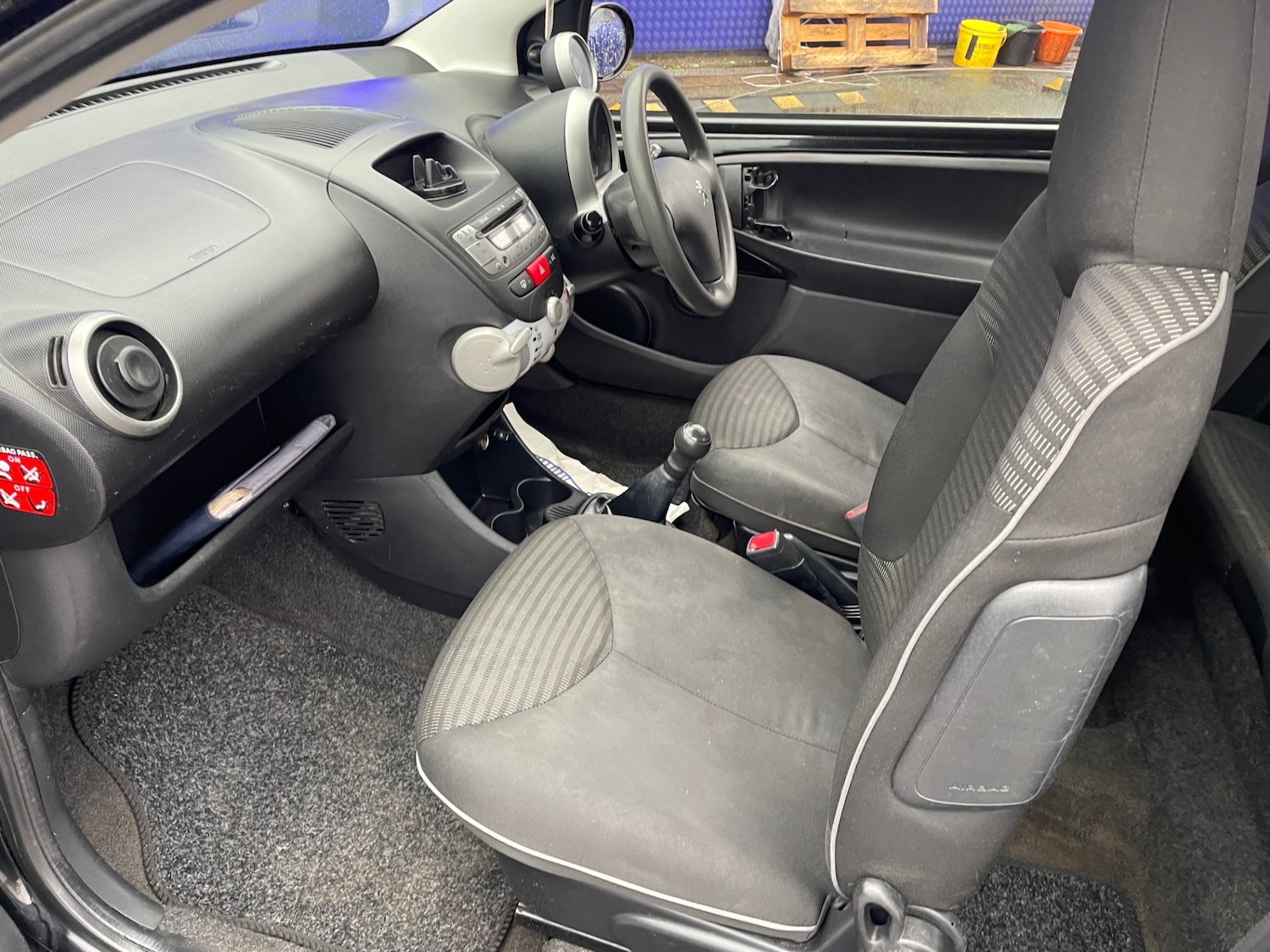 Used Peugeot 107 2014 for sale - 78183063: Photo 11