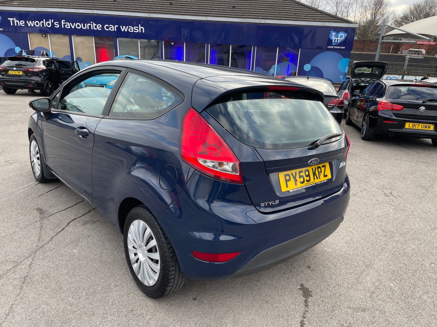 Used Ford Fiesta 2010 for sale - 76847676: Photo 5