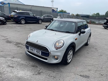 Used MINI Hatch 2017 for sale - 78736904: Photo