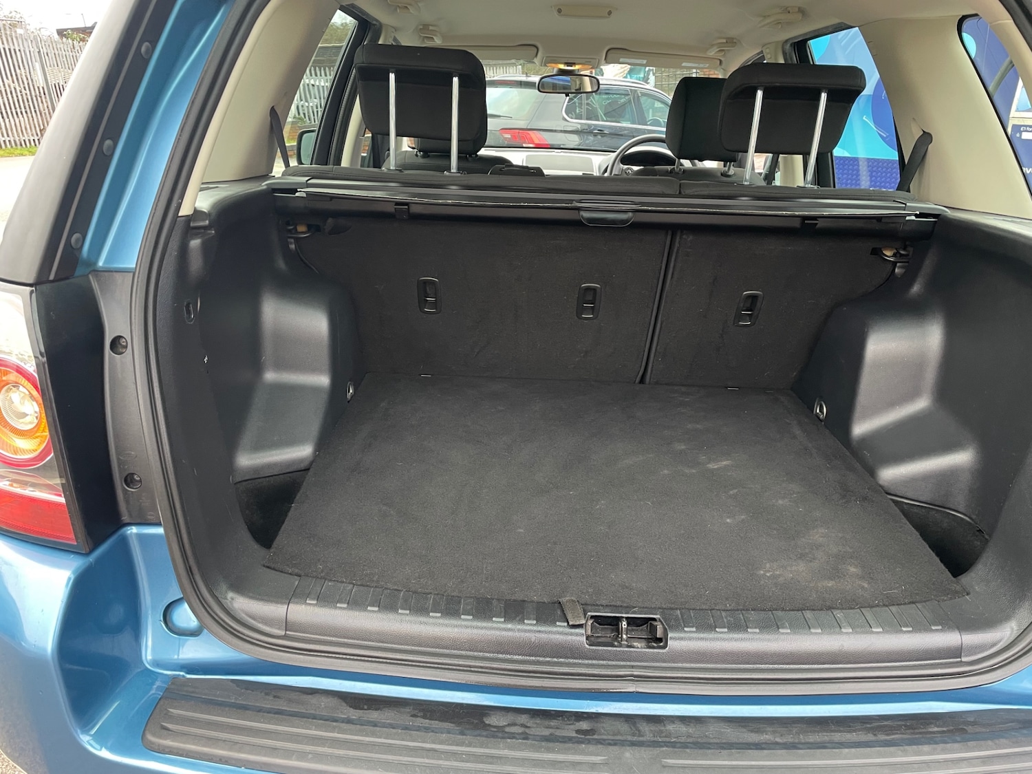 Used Land Rover Freelander 2013 for sale - 77289365: Photo 9