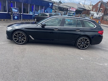 Used BMW 5 Series 2017 for sale - 79411091: Photo