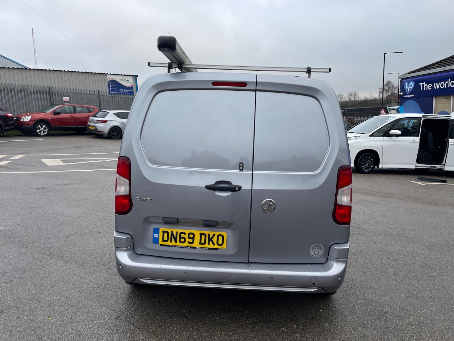 Used Vauxhall Combo 2019 for sale - 77450852: Photo 6
