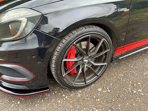 Used Mercedes-Benz A-Class 2015 for sale - 76236558: Photo 11