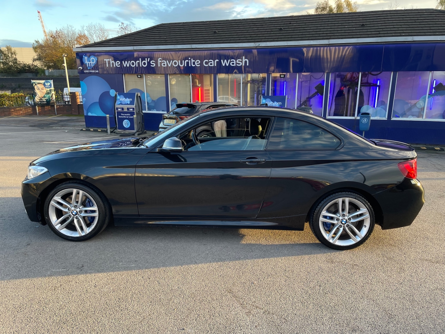 Used BMW 2 Series 2016 for sale - 76510291: Photo 4