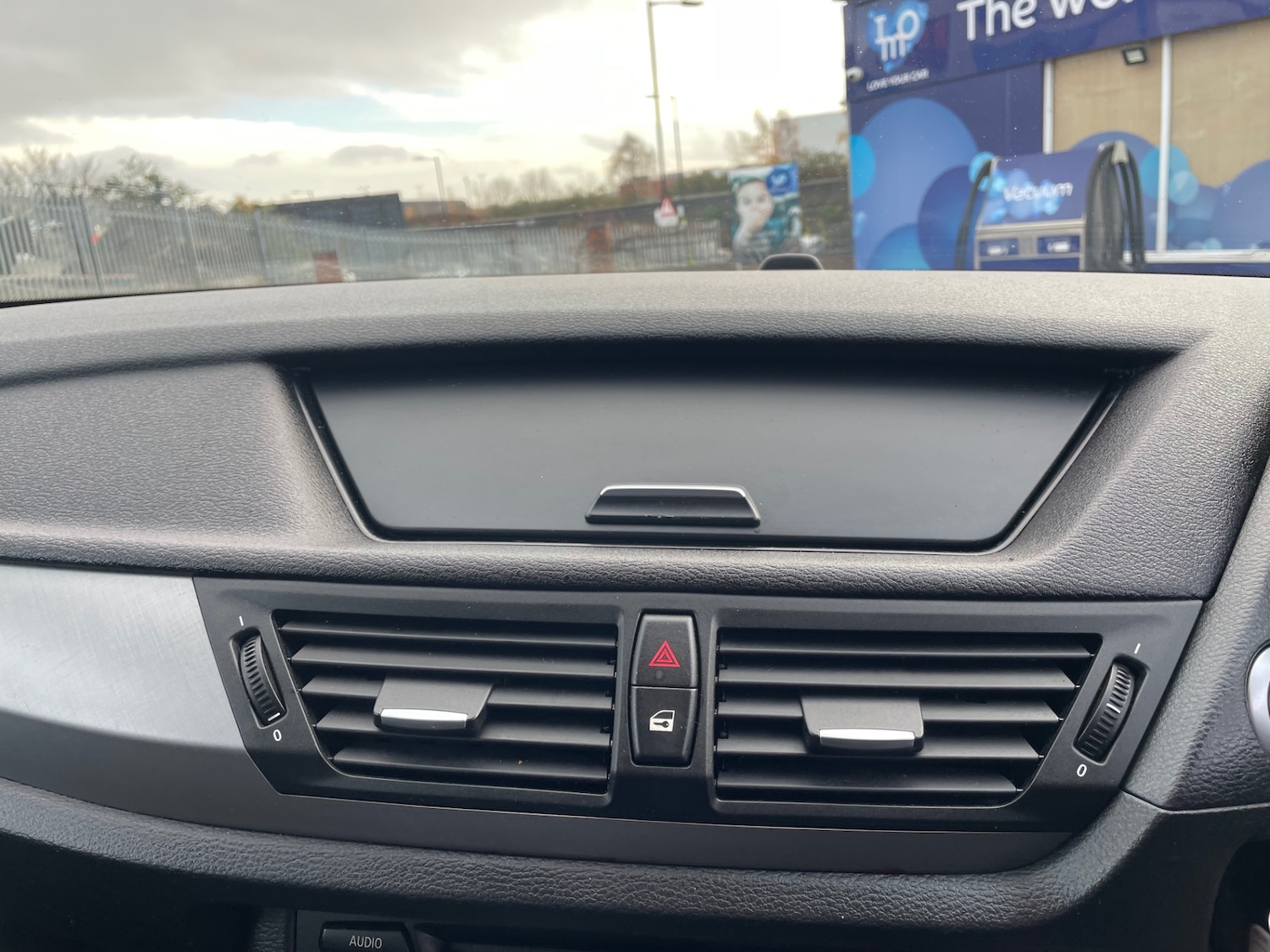 Used BMW X1 2011 for sale - 77073398: Photo 15