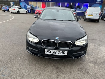 Used BMW 1 Series 2018 for sale - 79371401: Photo