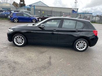 Used BMW 1 Series 2018 for sale - 79371401: Photo