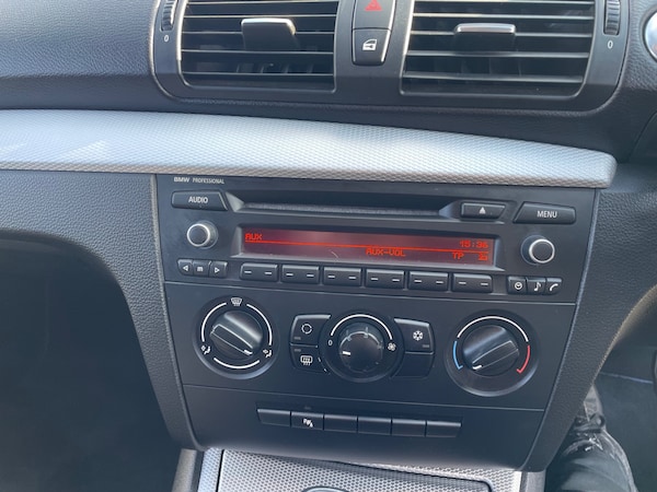 Used BMW 1 Series 2011 for sale - 76225432: Photo 18