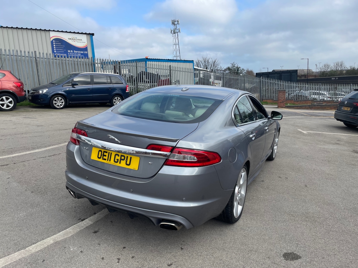 Used Jaguar XF 2011 for sale - 78028760: Photo 6