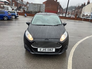 Used Ford Fiesta 2015 for sale - 77508796: Photo