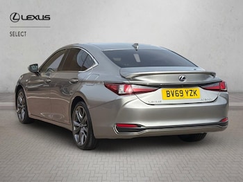Used Lexus ES 2019 for sale - 79026899: Photo