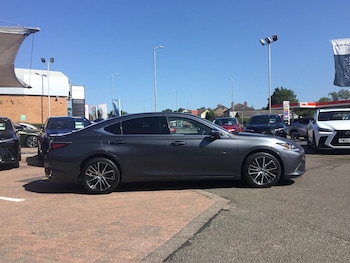 Used Lexus ES 2023 for sale - 76458623: Photo