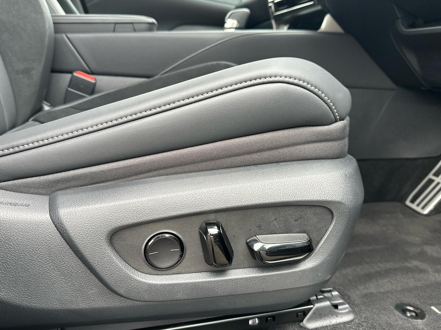 Used Lexus RX 2025 for sale - 76419877: Photo 15