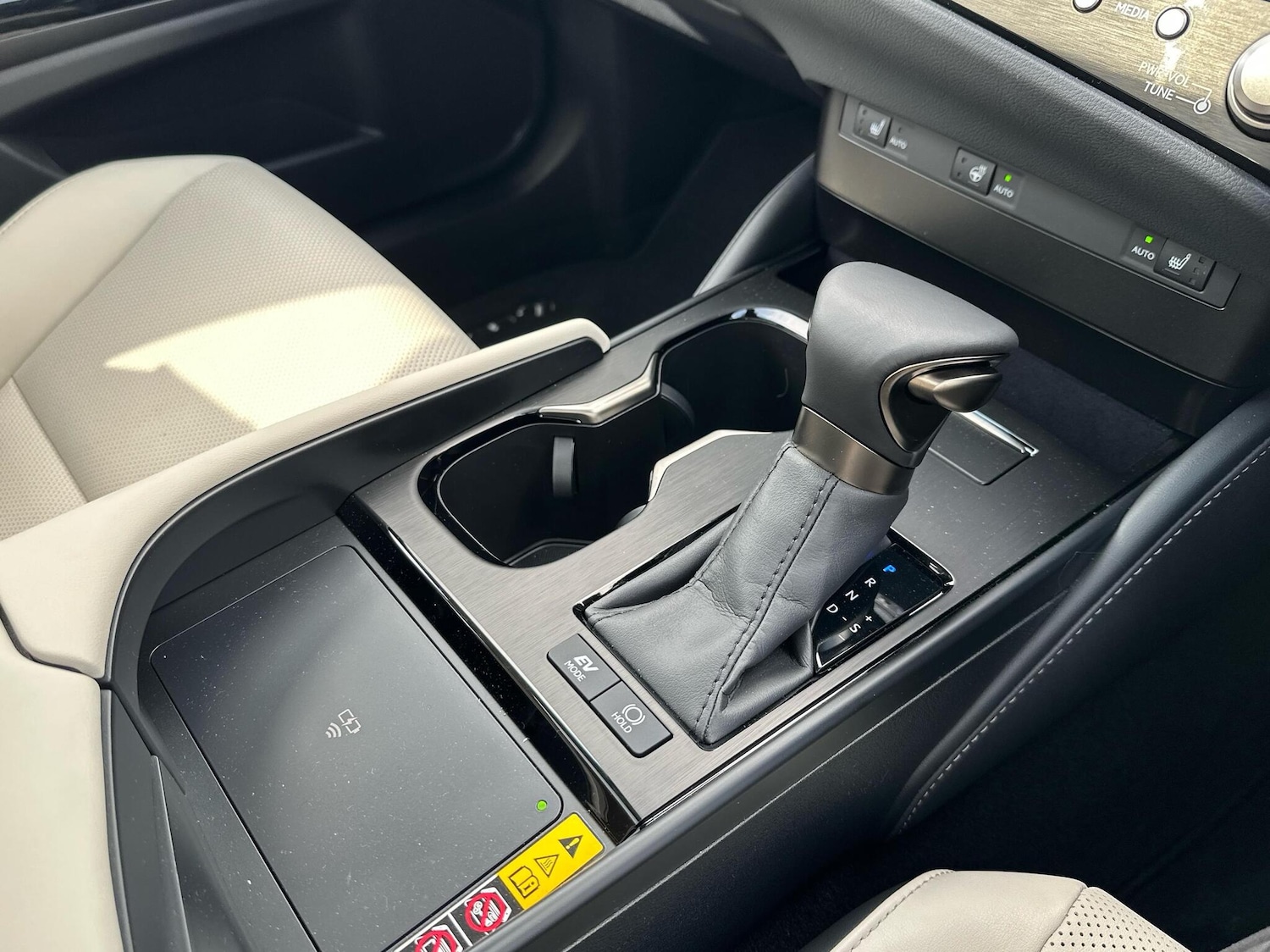 Used Lexus ES 2025 for sale - 77587994: Photo 15