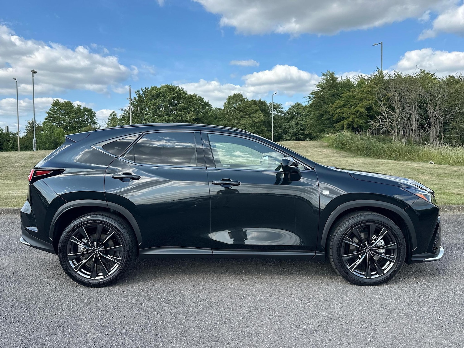 Used Lexus NX 2025 for sale - 76458637: Photo 5