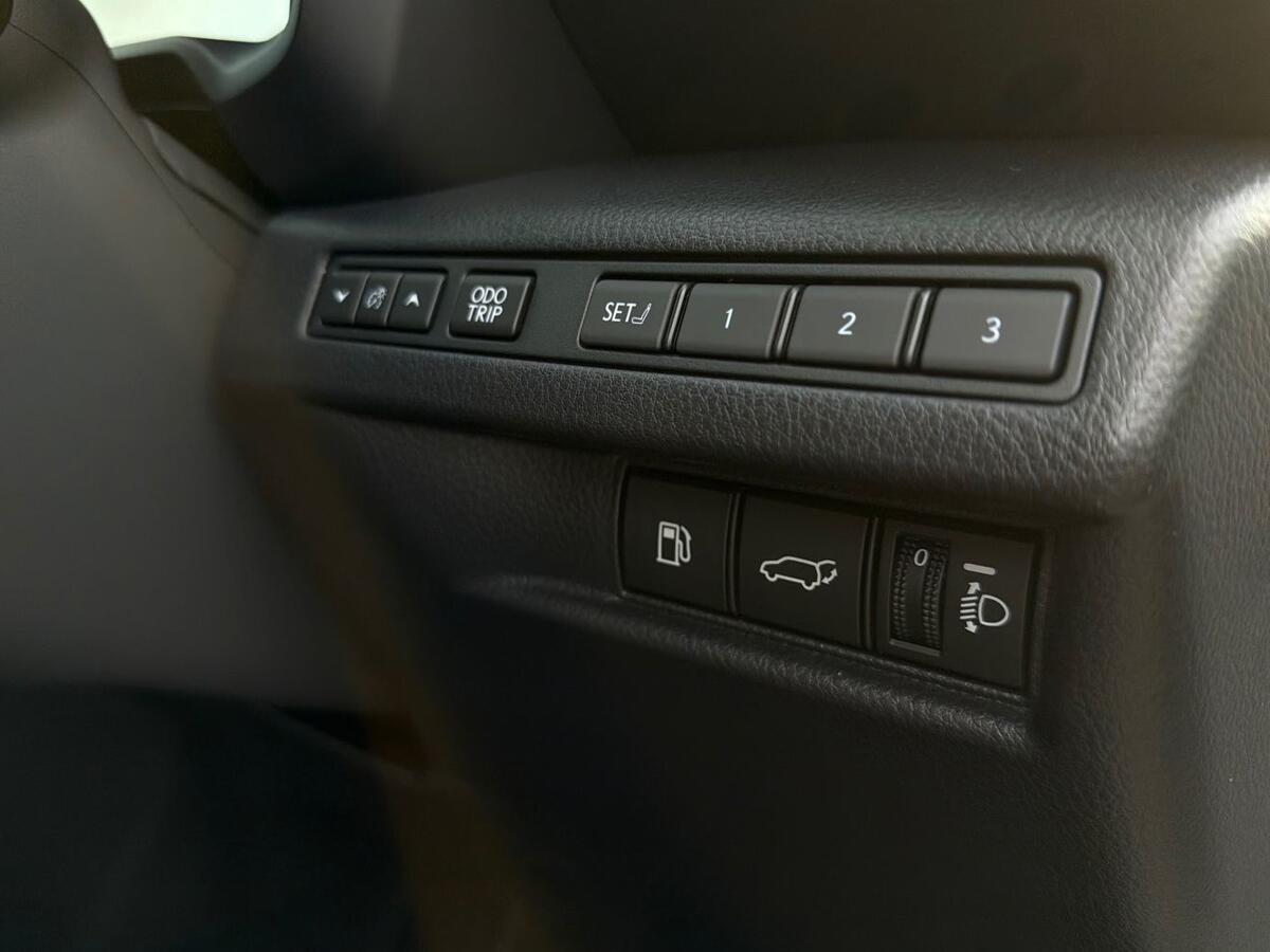 Used Lexus LBX 2026 for sale - 77231555: Photo 15