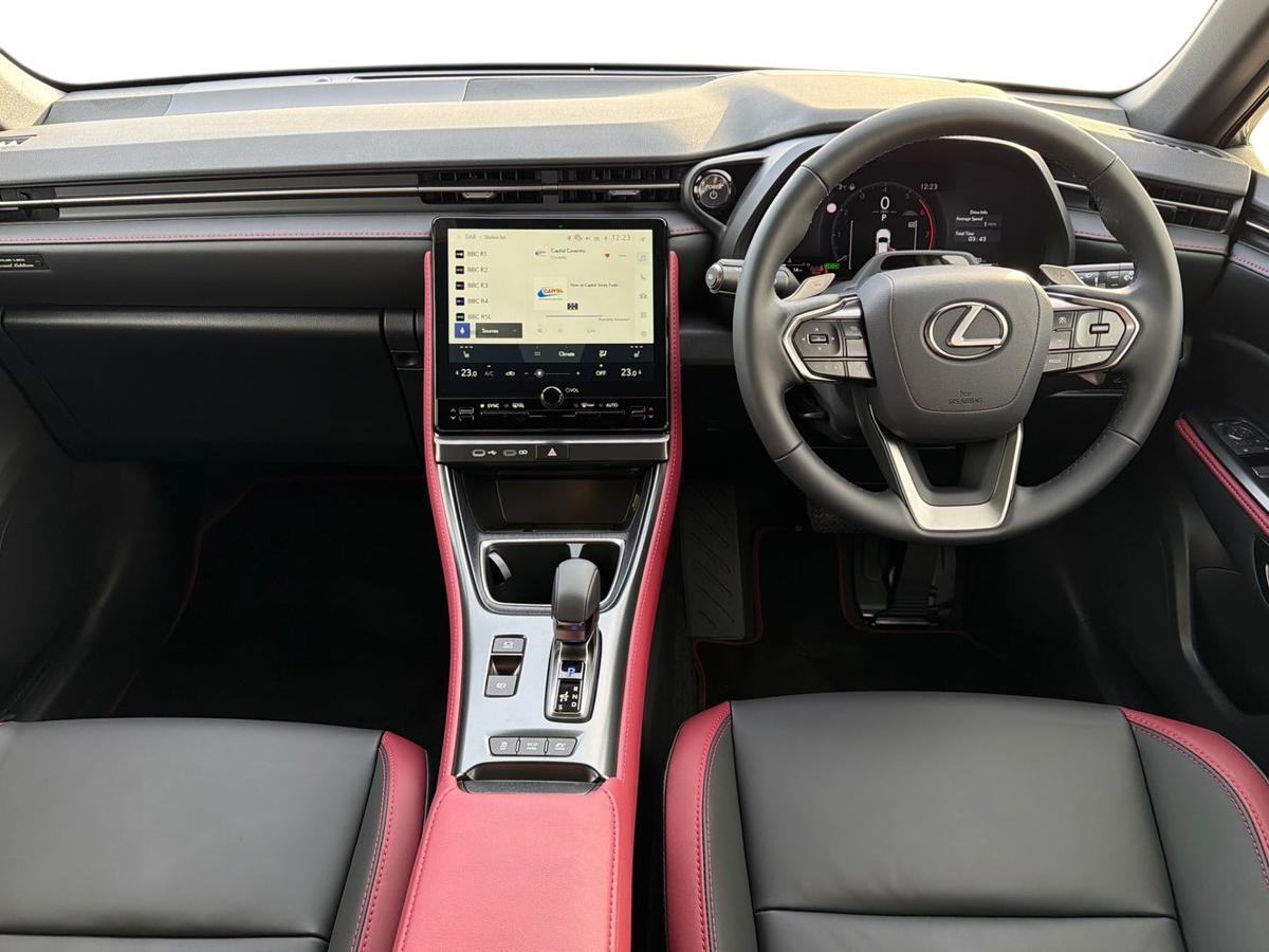 Used Lexus LBX 2026 for sale - 77231555: Photo 8