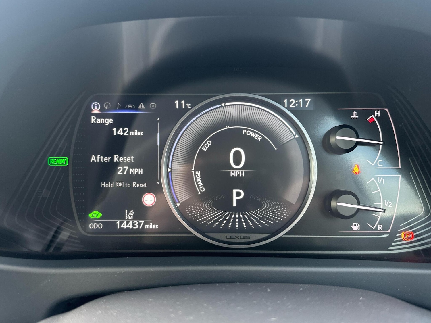Used Lexus UX 2023 for sale - 76338467: Photo 11