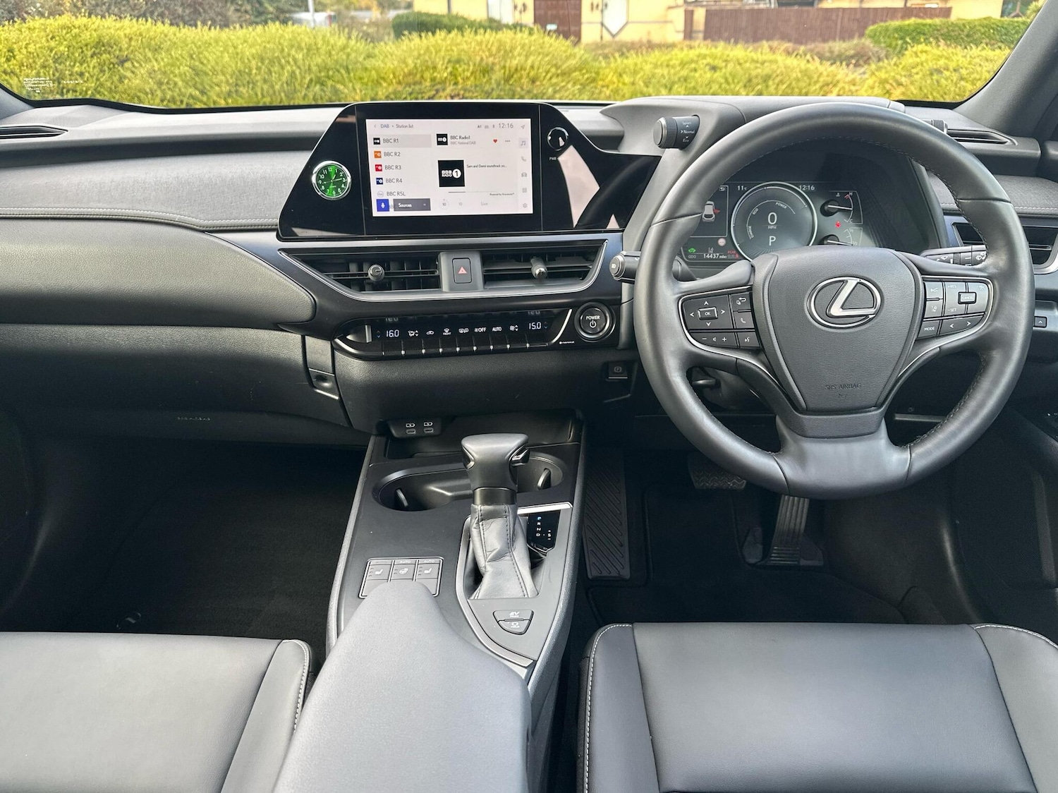 Used Lexus UX 2023 for sale - 76338467: Photo 12