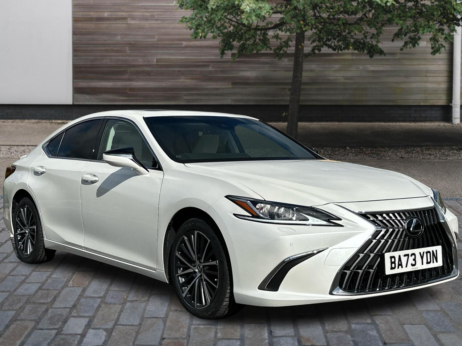 Used Lexus ES 2023 for sale - 76271522: Photo 1
