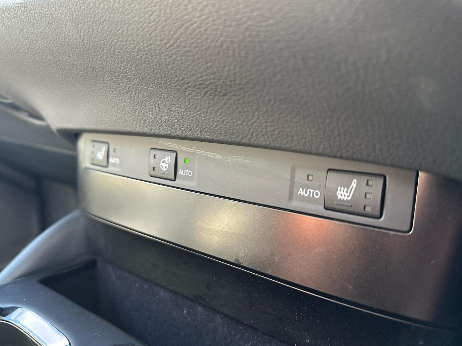 Used Lexus ES 2023 for sale - 76271522: Photo 14