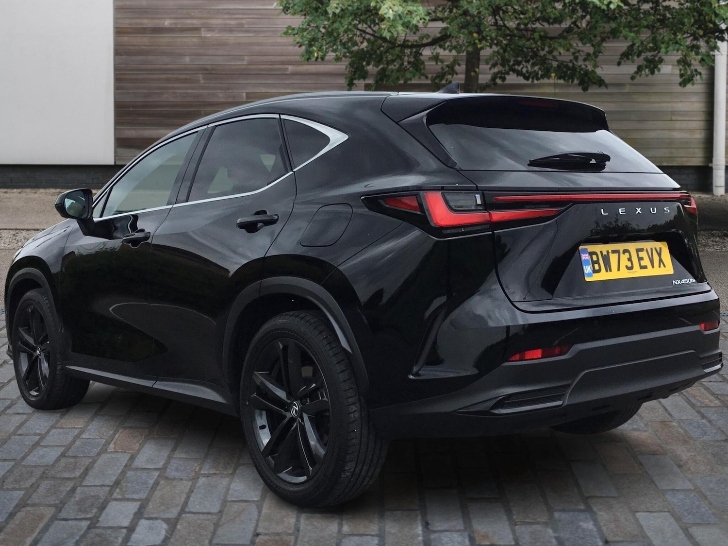 Used Lexus NX 2024 for sale - 76309308: Photo 3