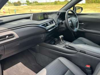 Used Lexus UX 2022 for sale - 74687745: Photo