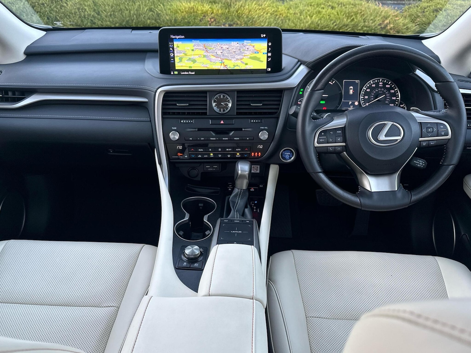 Used Lexus RX 2022 for sale - 76434236: Photo 12