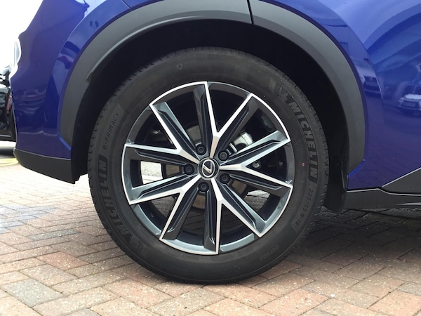 Used Lexus LBX 2024 for sale - 76271561: Photo 5