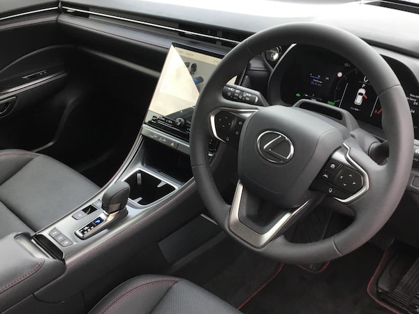 Used Lexus LBX 2024 for sale - 76271561: Photo 6