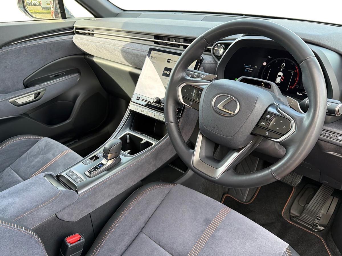 Used Lexus LBX 2025 for sale - 77724970: Photo 12