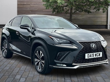 2019 (19) - 300h 2.5 5dr CVT (Premium Pack/Pan roof/Leather)