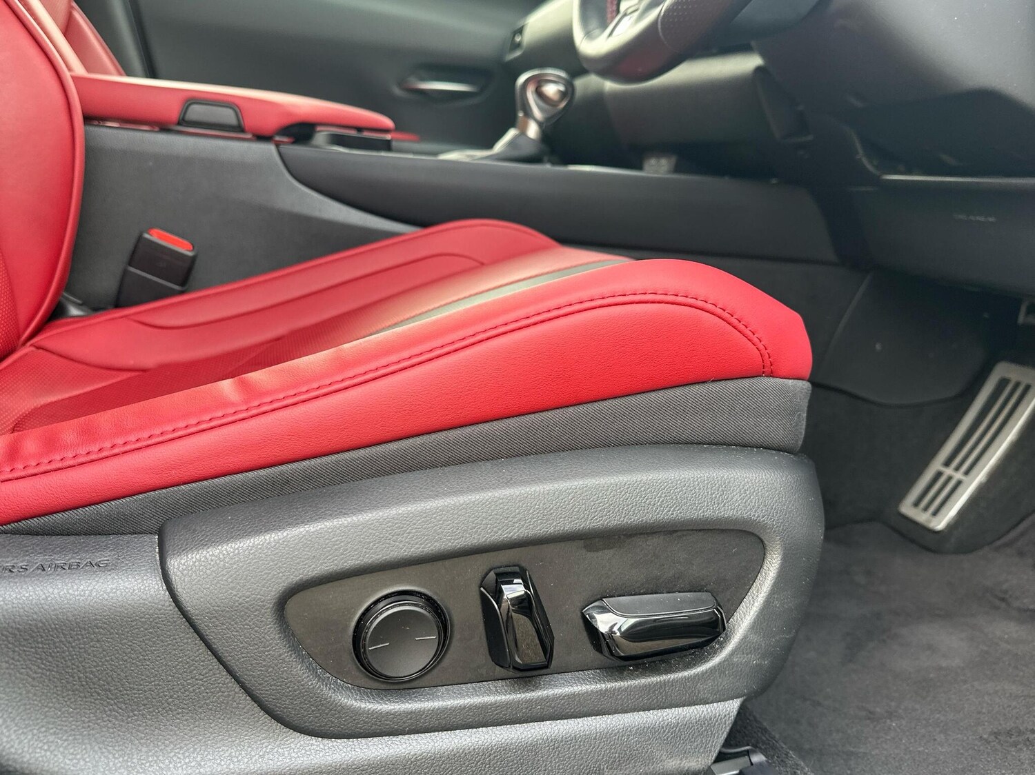 Used Lexus UX 2022 for sale - 76202340: Photo 13