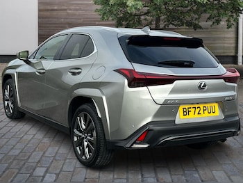 Used Lexus UX 2022 for sale - 76202340: Photo 3