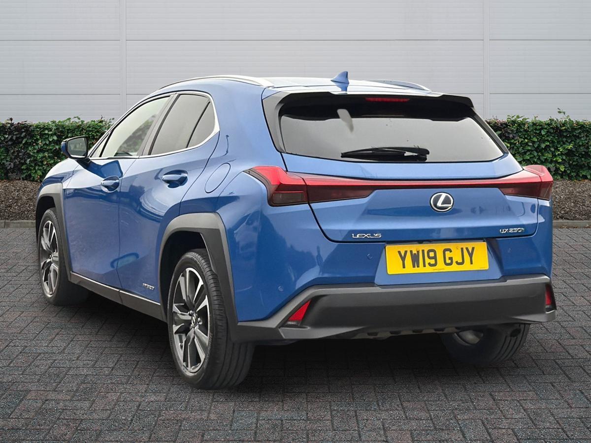 Used Lexus UX 2019 for sale - 77785636: Photo 2