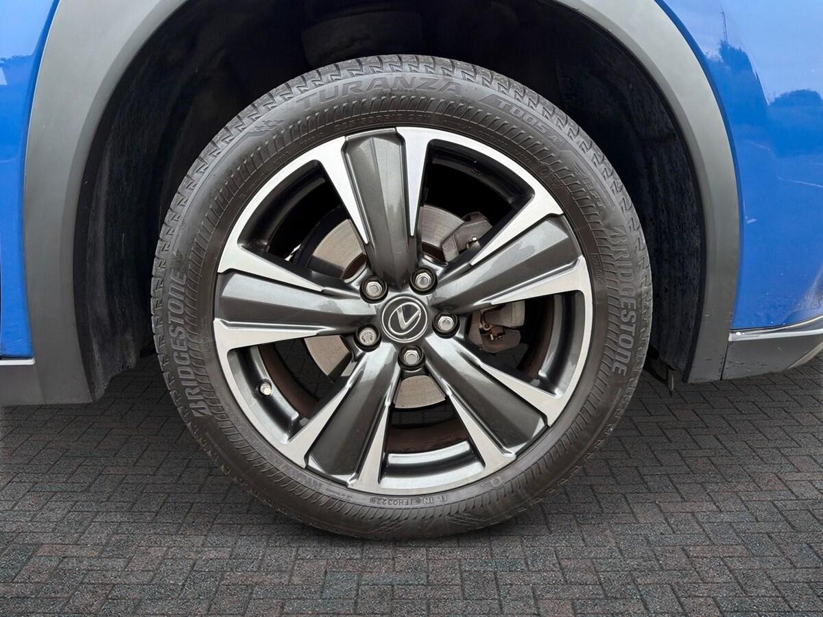 Used Lexus UX 2019 for sale - 77785636: Photo 6