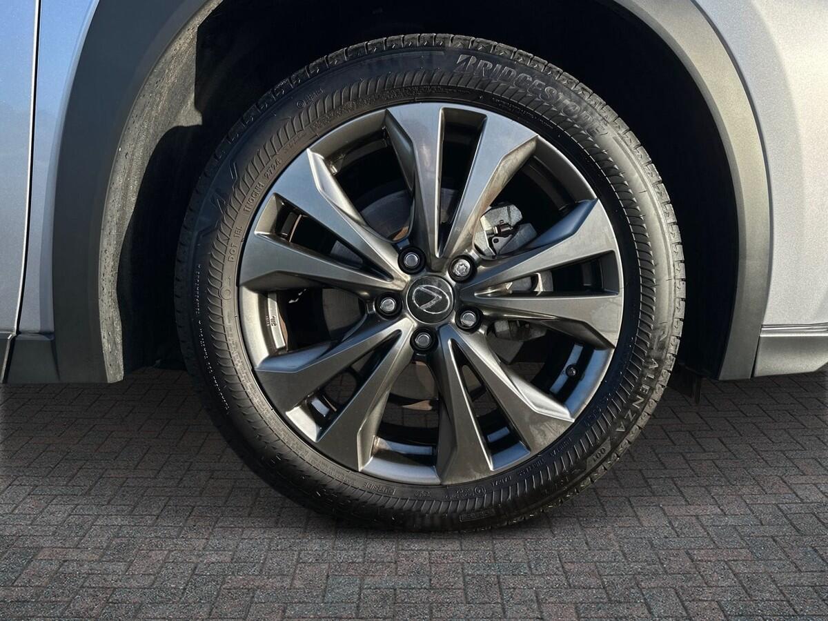 Used Lexus UX 2025 for sale - 77013407: Photo 6