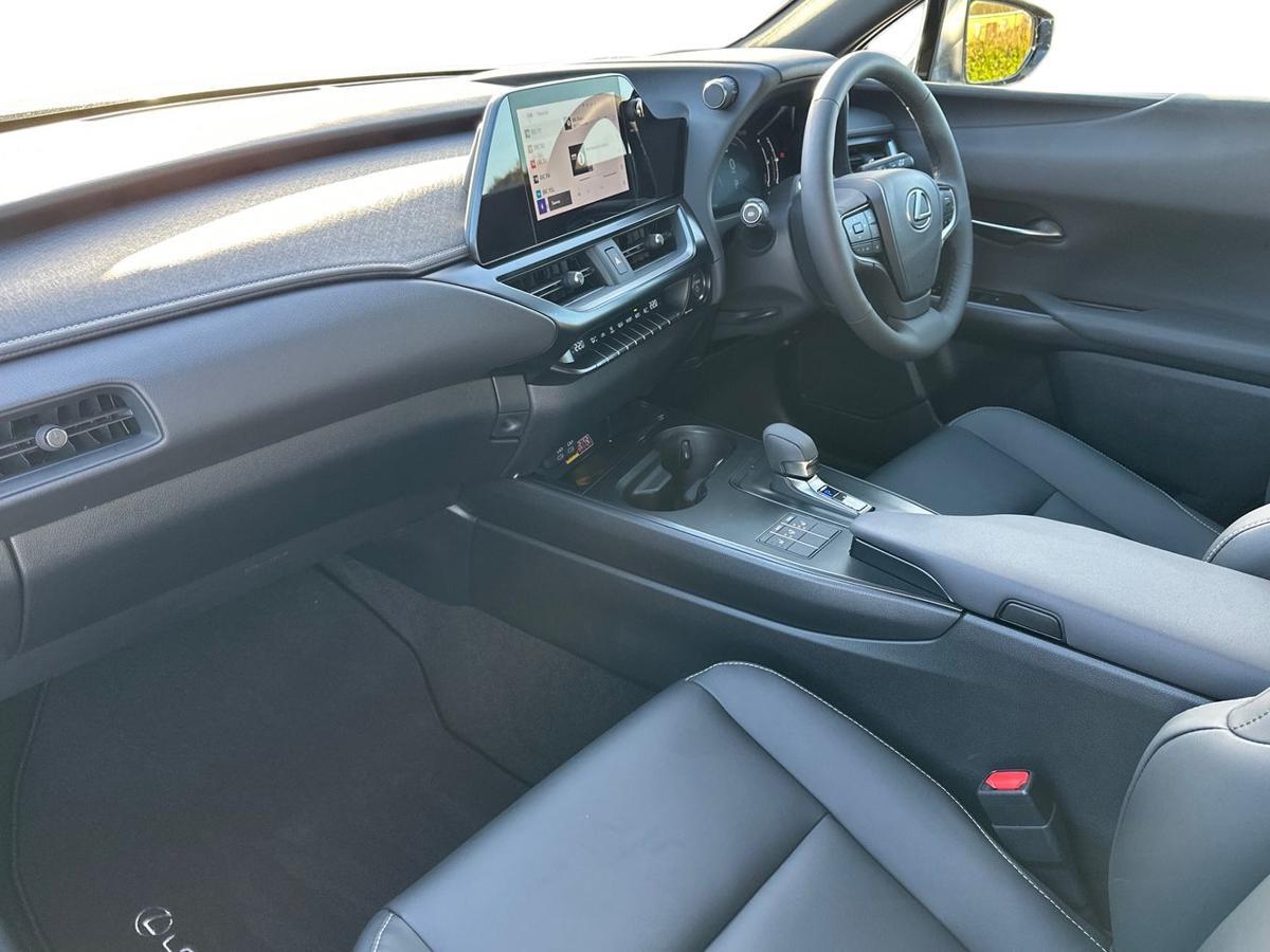 Used Lexus UX 2025 for sale - 77013407: Photo 7