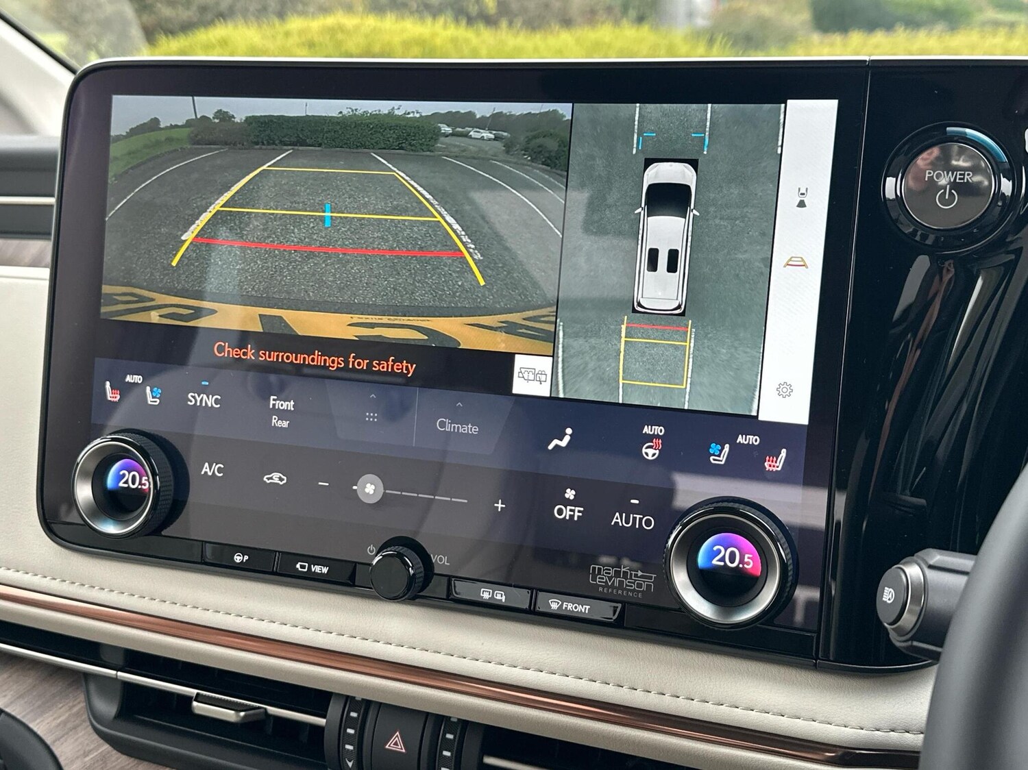 Used Lexus LM 2025 for sale - 76271557: Photo 15