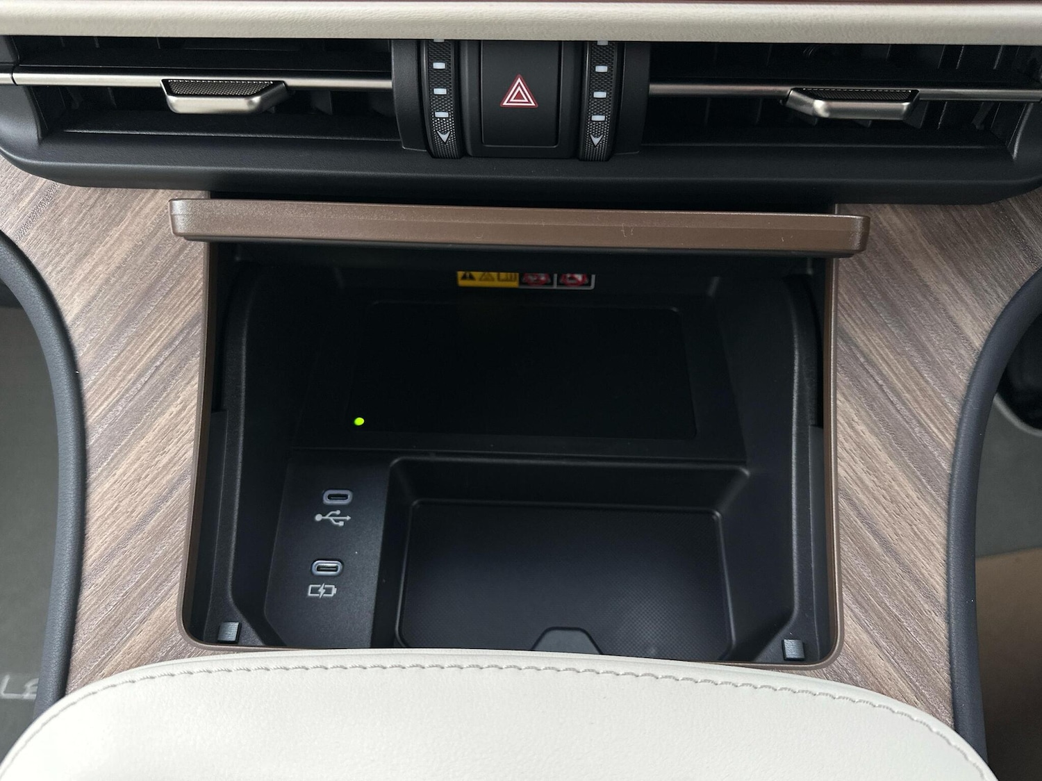 Used Lexus LM 2025 for sale - 76271557: Photo 16