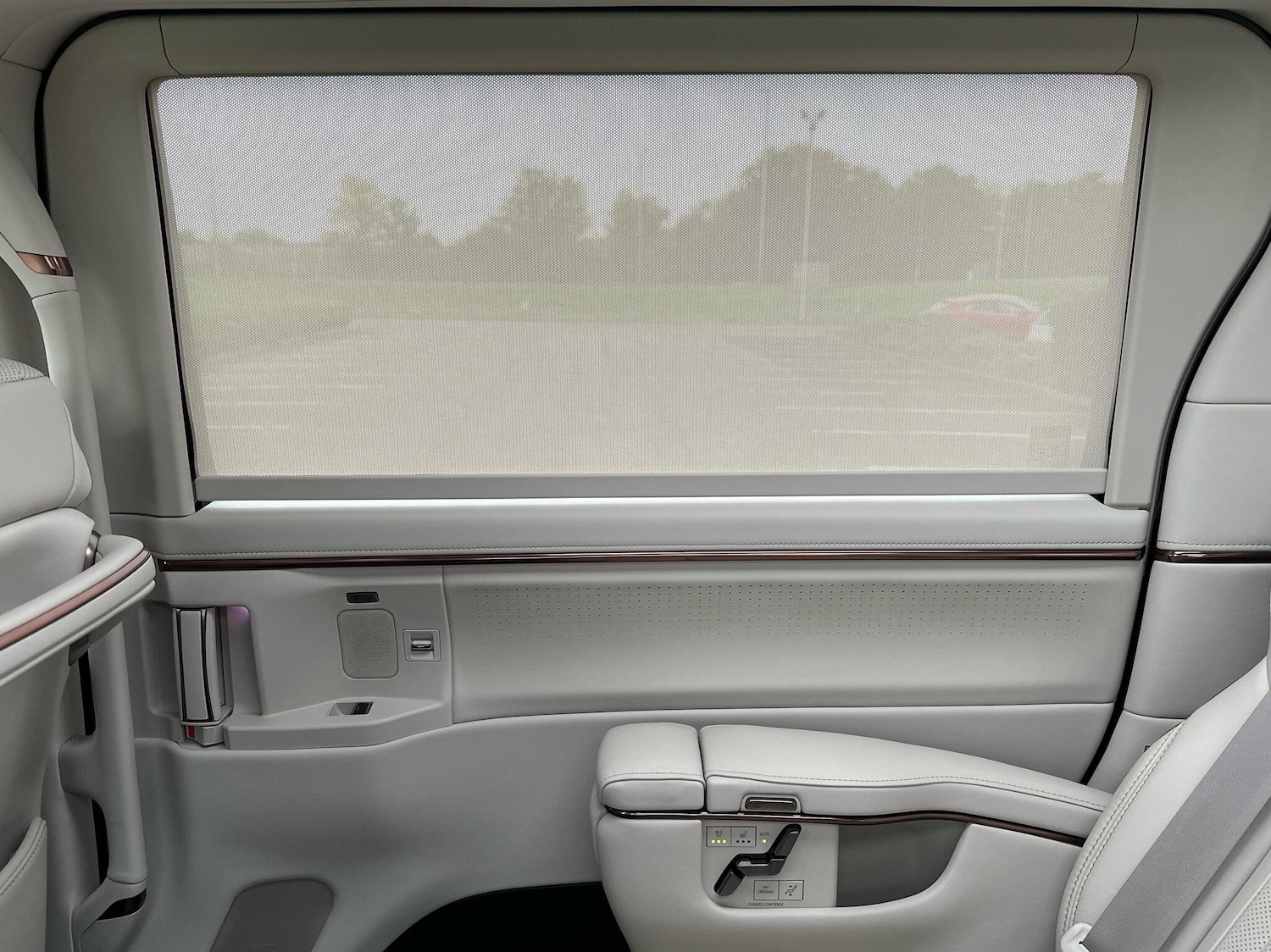 Used Lexus LM 2025 for sale - 76271557: Photo 24