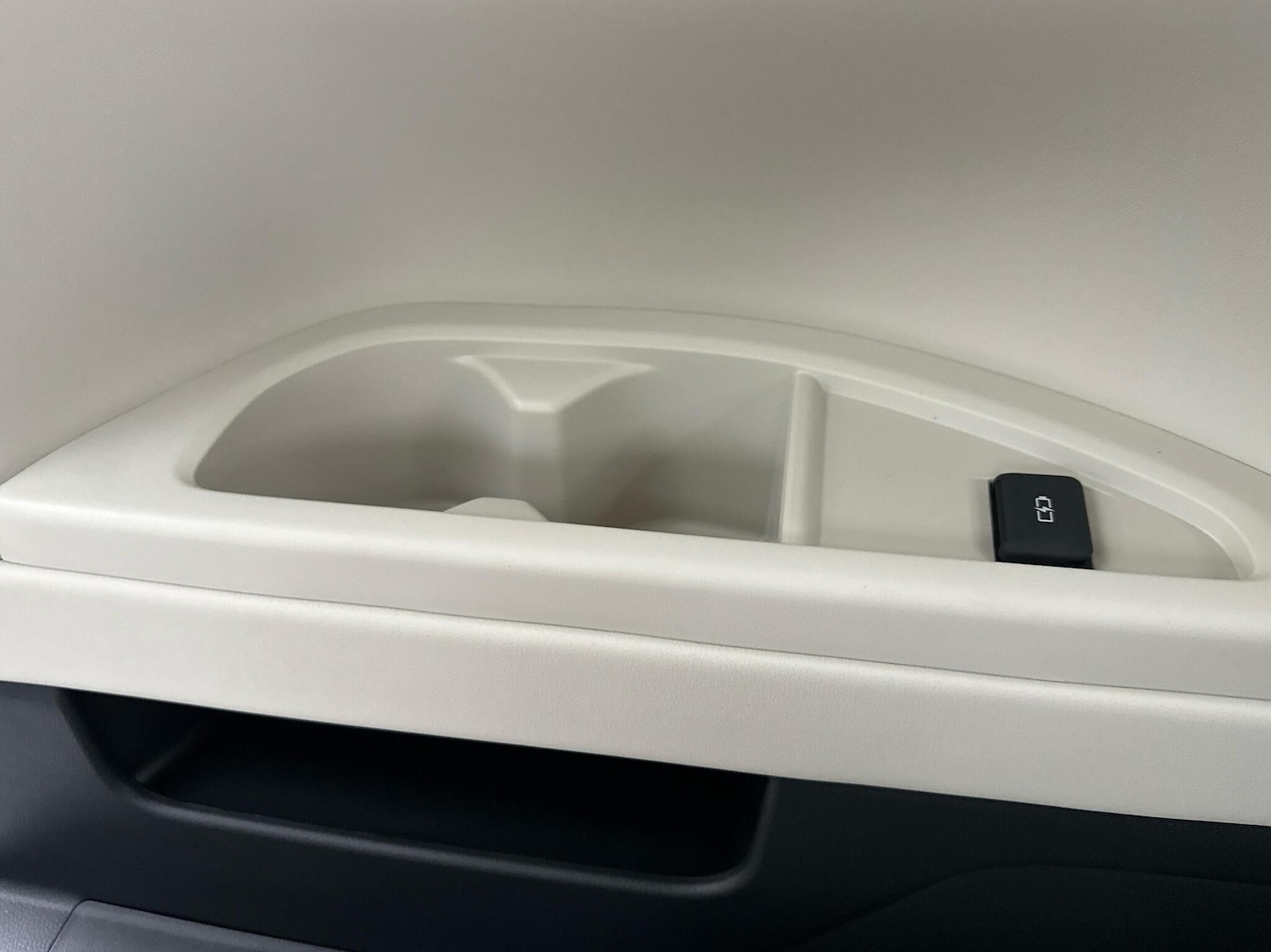 Used Lexus LM 2025 for sale - 76271557: Photo 34