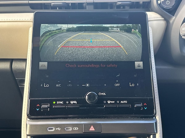 Used Lexus LBX 2025 for sale - 76043997: Photo 16