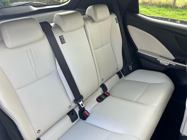 Used Lexus LBX 2025 for sale - 76043997: Photo 9