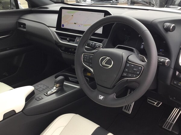 Used Lexus UX 2025 for sale - 74863136: Photo 6