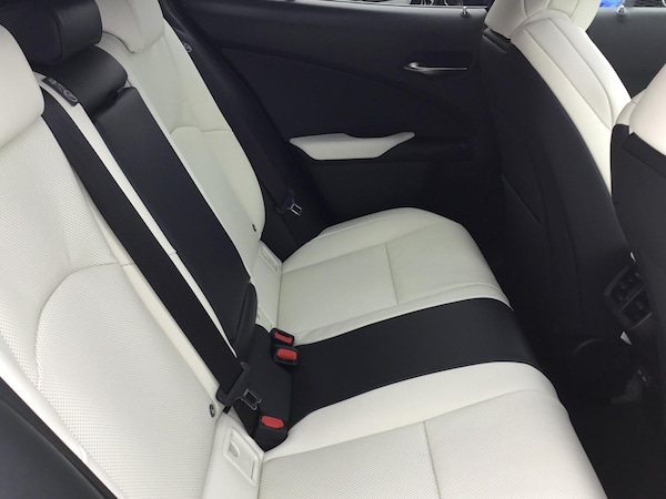 Used Lexus UX 2025 for sale - 74863136: Photo 9