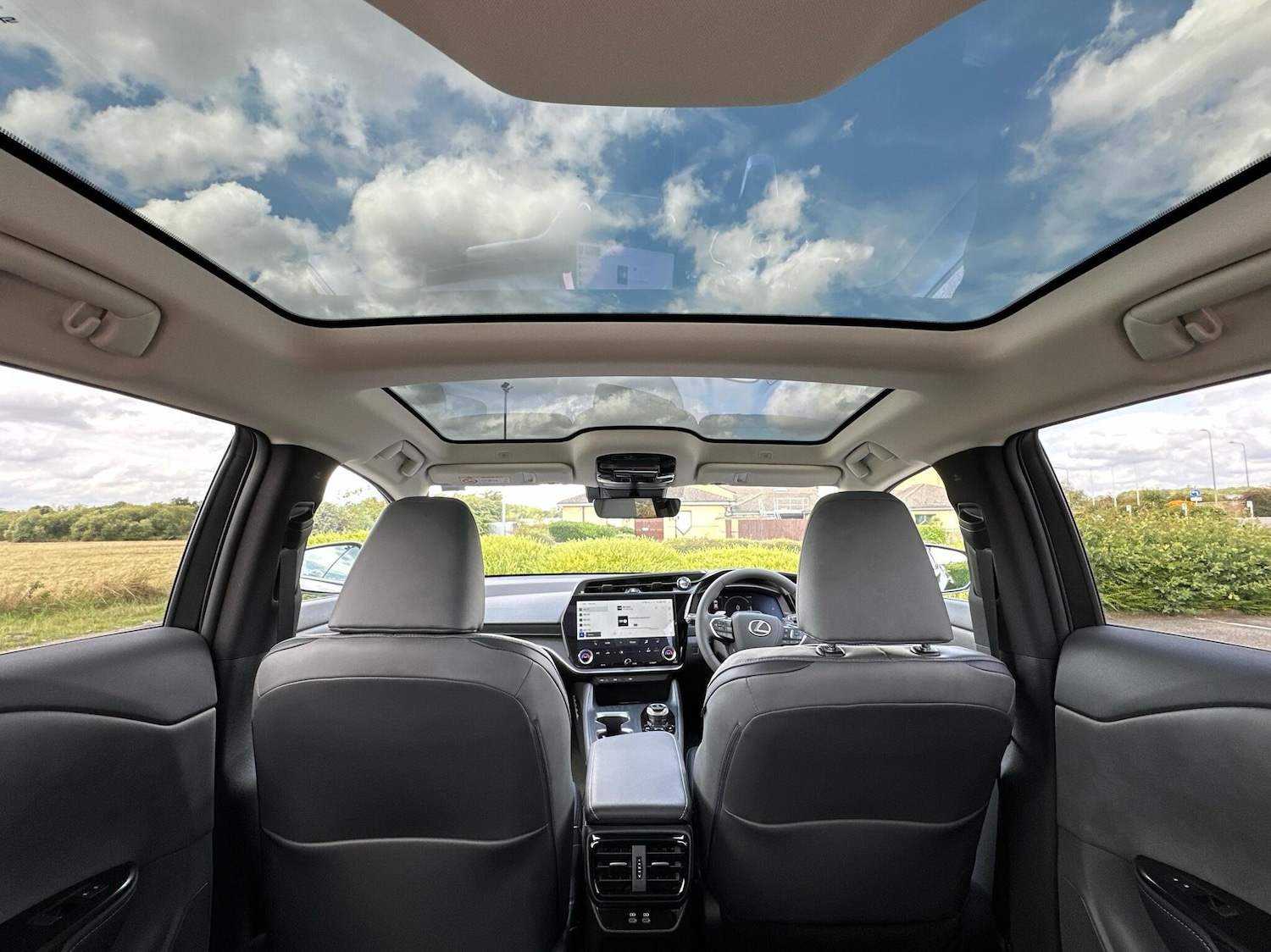 Used Lexus RZ 2025 for sale - 77770668: Photo 13