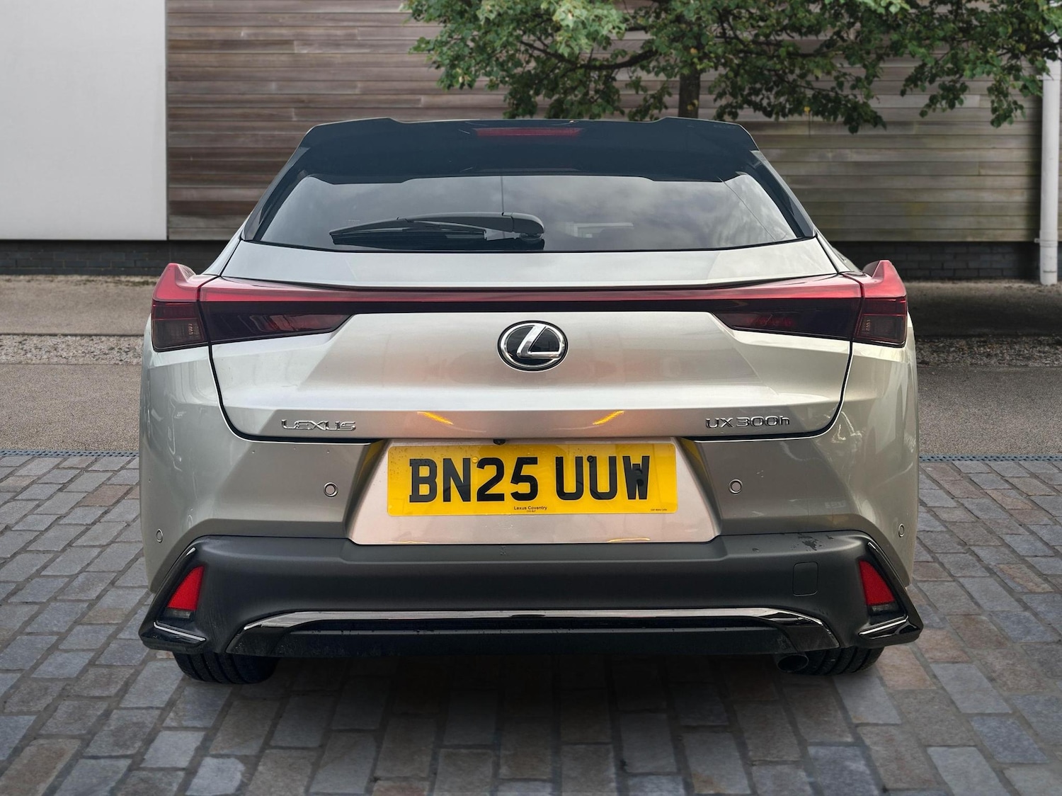 Used Lexus UX 2025 for sale - 77770680: Photo 4