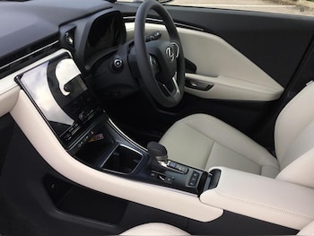 Used Lexus LBX 2025 for sale - 75901553: Photo
