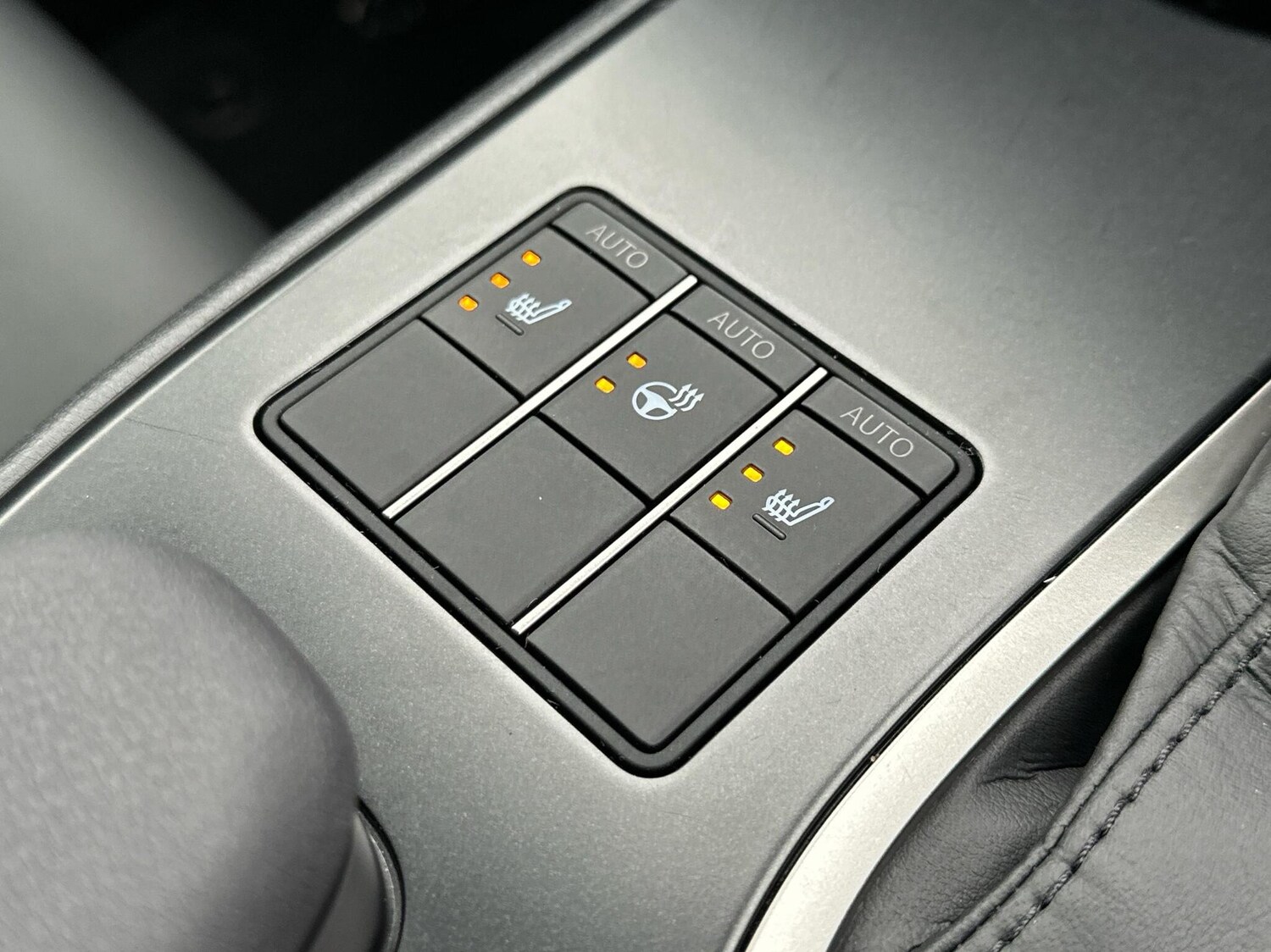 Used Lexus UX 2023 for sale - 76574656: Photo 14